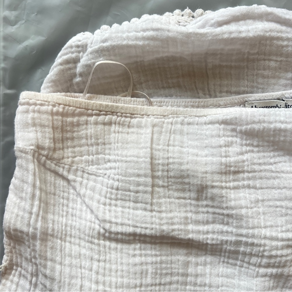 Abercrombie & Fitch One Shoulder White Beach Cover Up Size L/XL Summer Vacay - Picture 6 of 9
